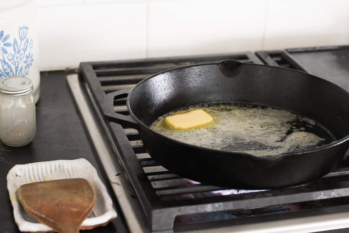 cast iron skillet