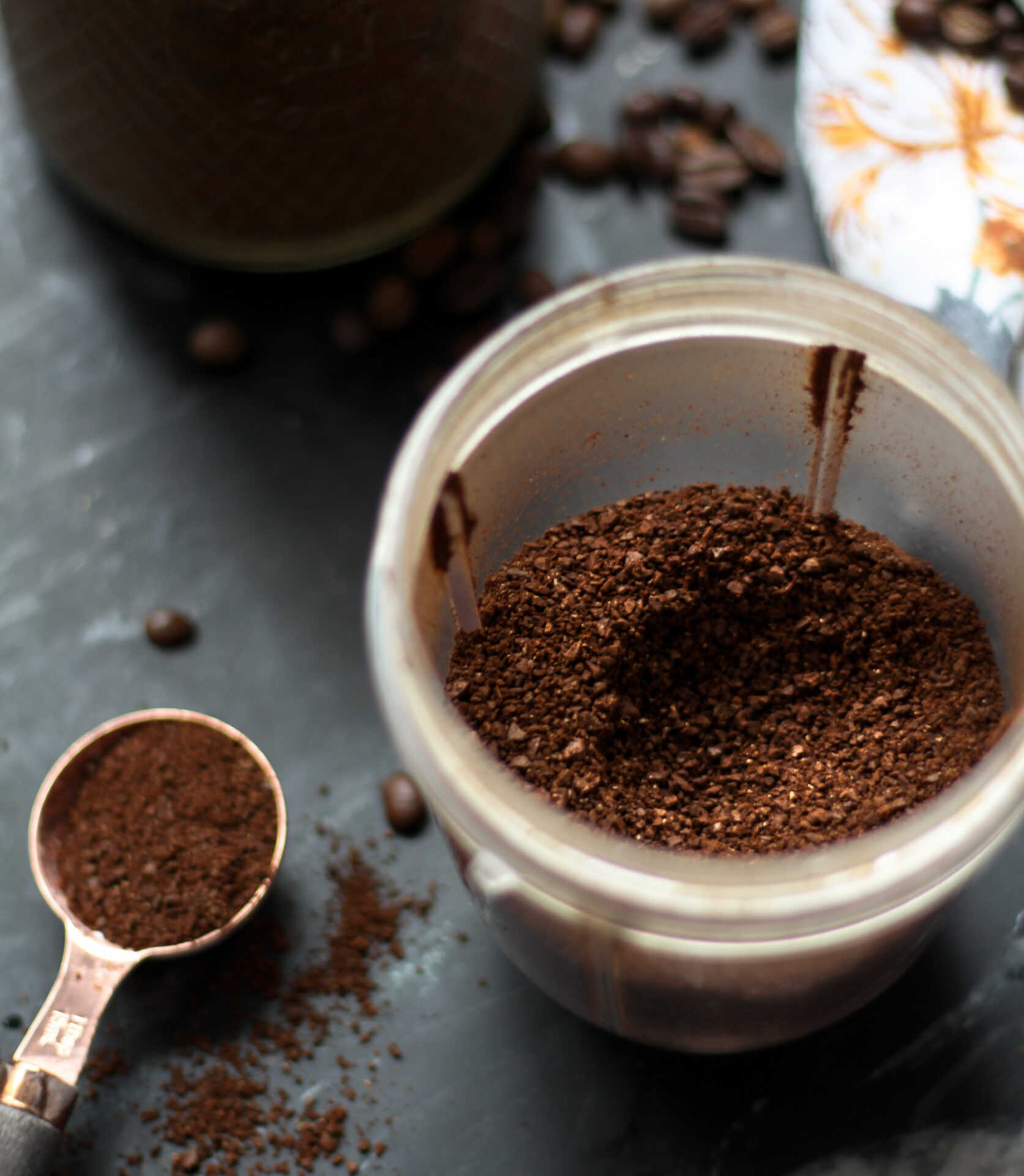 coarse coffee grounds