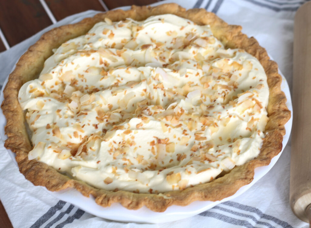 coconut cream pie with sourdough discard pie crust