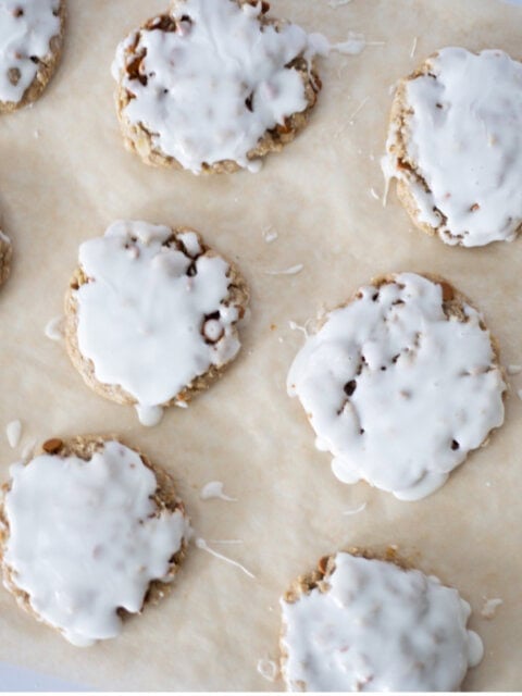 iced sourdough discard oatmeal cookies