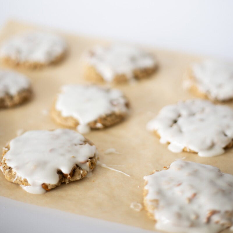 iced sourdough discard oatmeal cookies