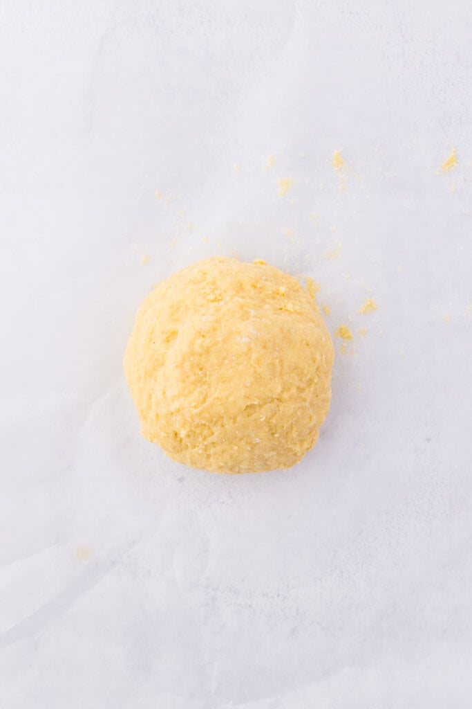 round shaped dough