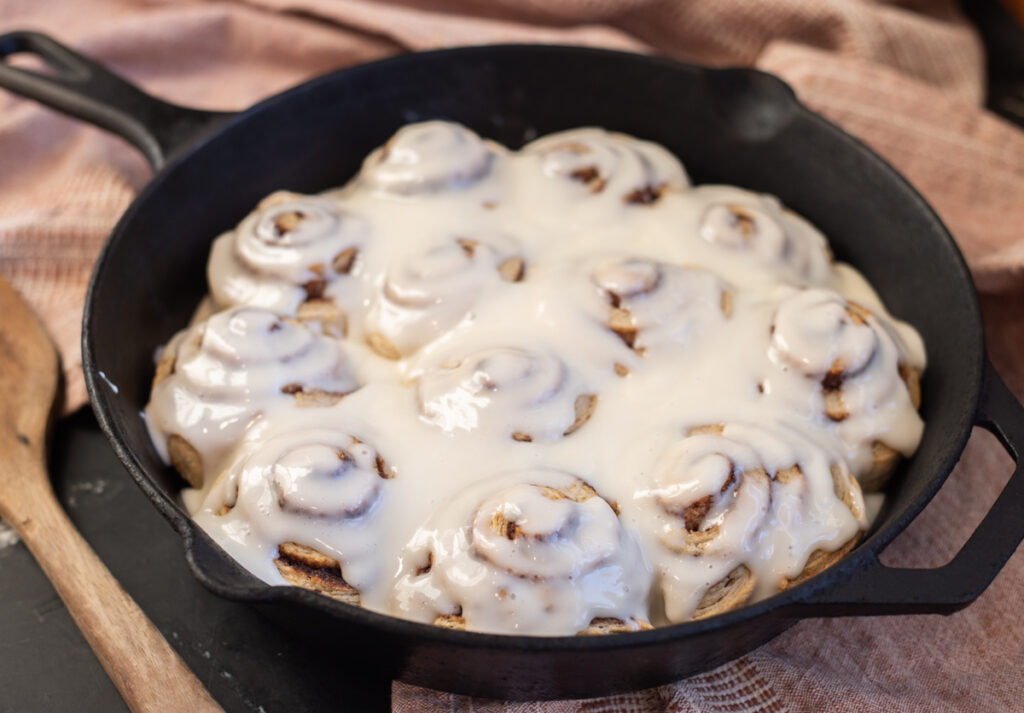 cast iron cinnamon rolls with cream cheese frosting