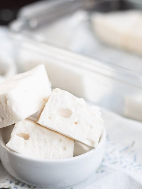 fluffy homemade marshmallows