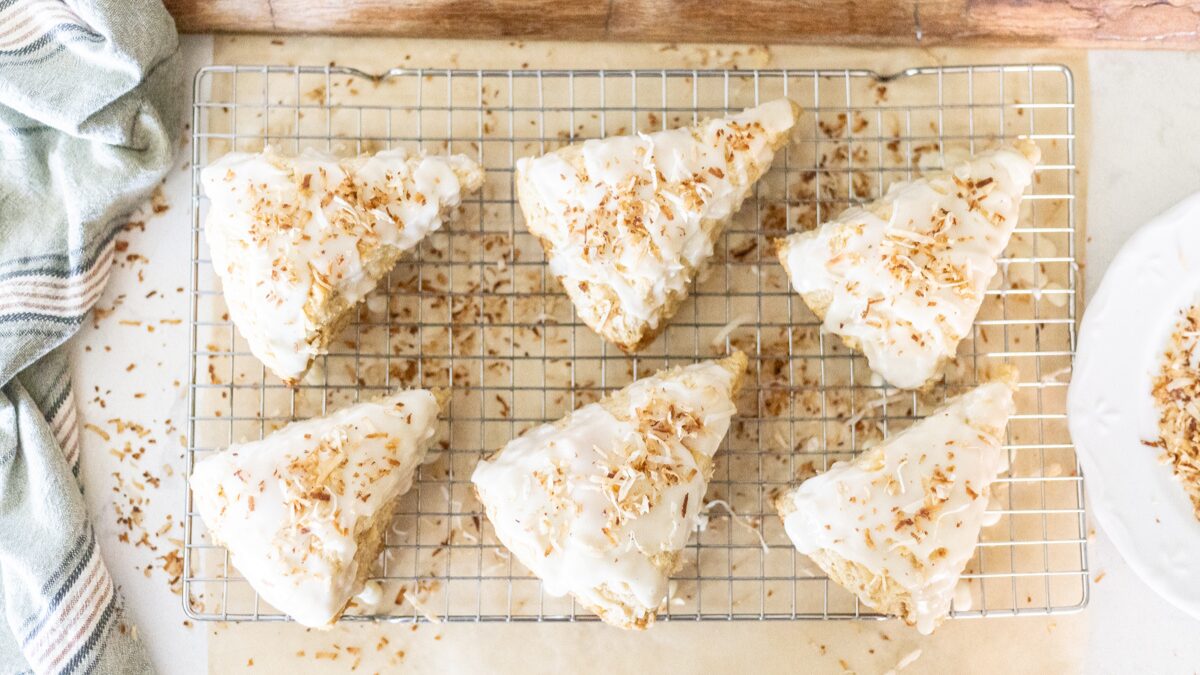 sourdough scones featured