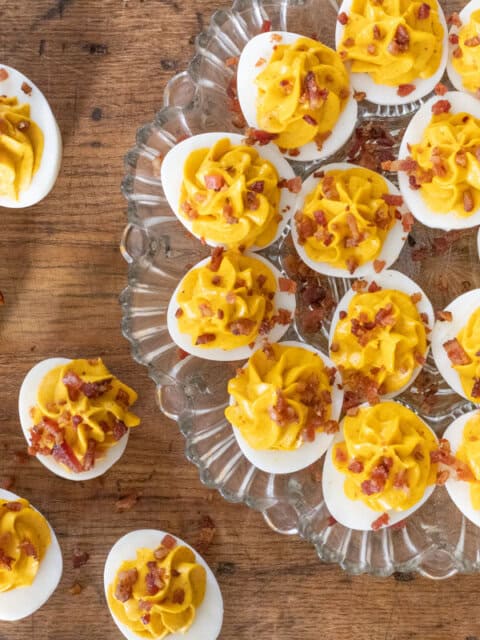 spicy deviled eggs with bacon