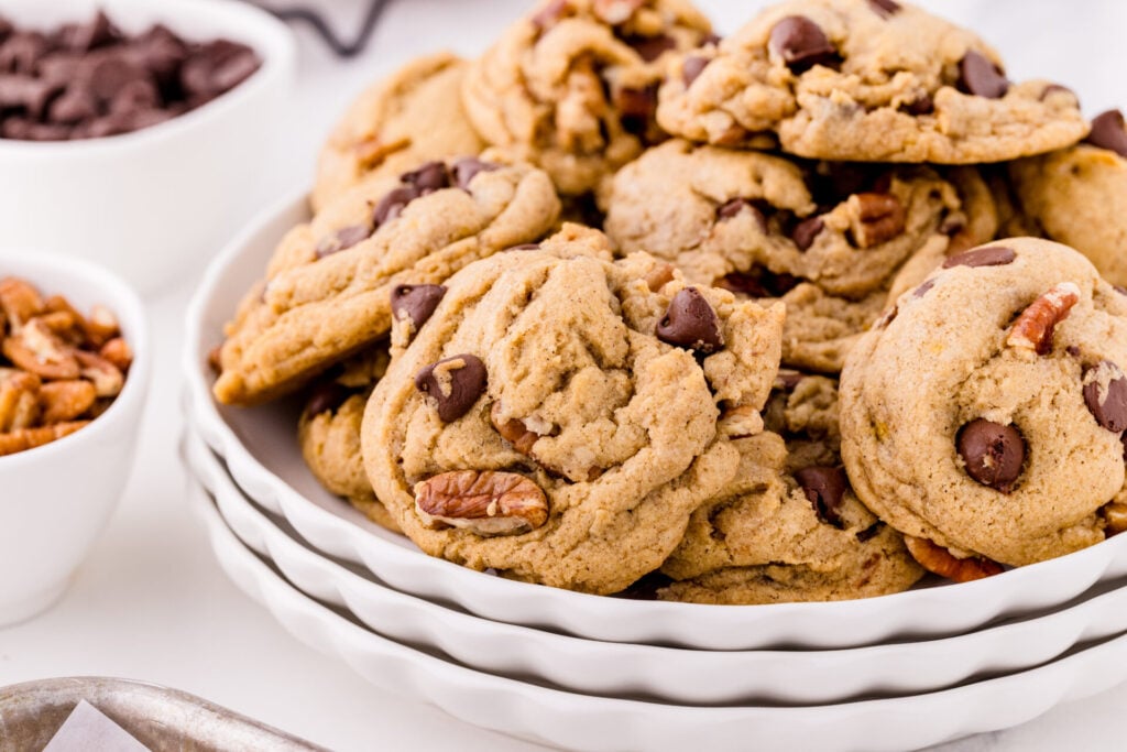 cookies in a bowl
